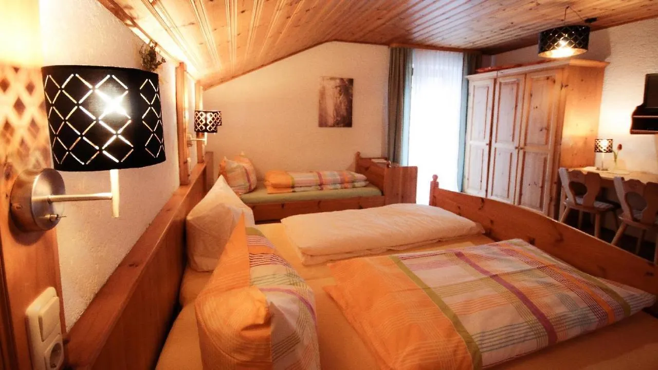 Πανσιόν Pension Eichertstueberl Furth im Wald